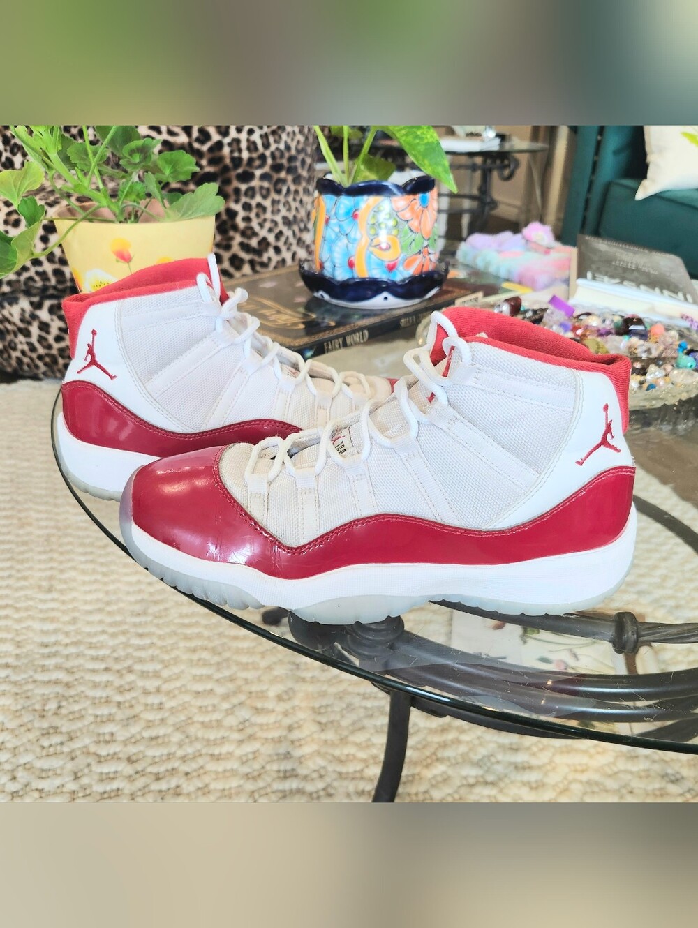Jordan 11 CHERRY RED ( Size 7.5 Womens / 6.5y)